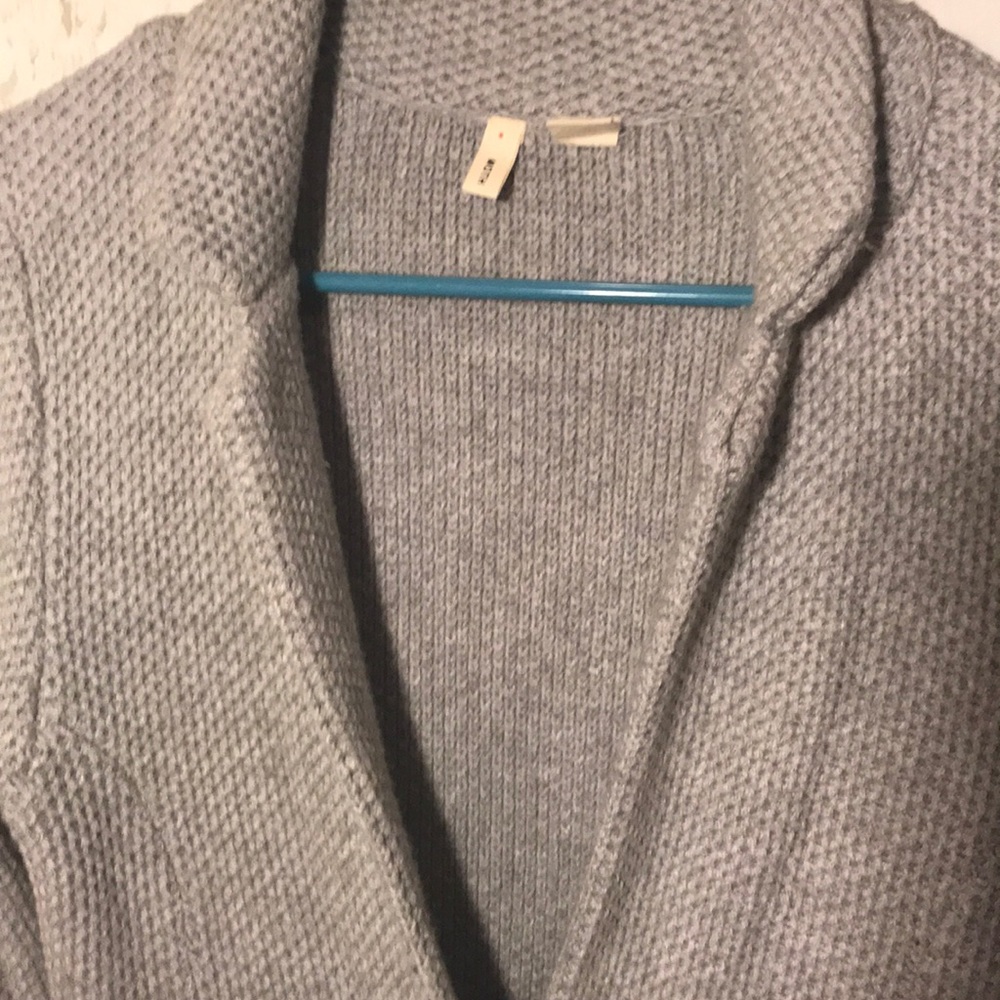 Cardigan - Picture 3 of 4